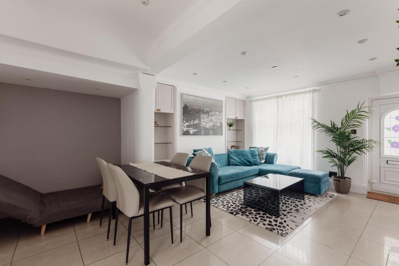 Charming & Beautiful 2 Bed Flat In Zone 1 Apartment Londra Exterior foto